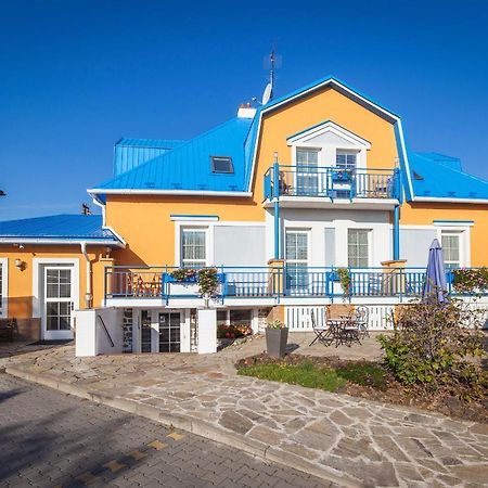 Penzion Sirius Vyskov Exterior photo